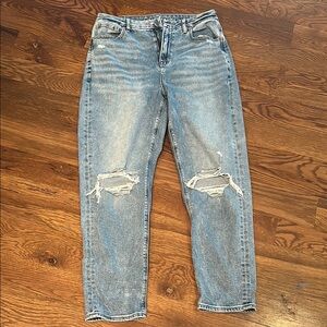 American Eagle Outfitters Light Blue Denim Jeans